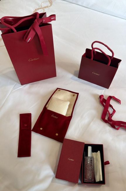 مجموعة  كارتير الأصلية بولش ومحفظة للإكسسوارات